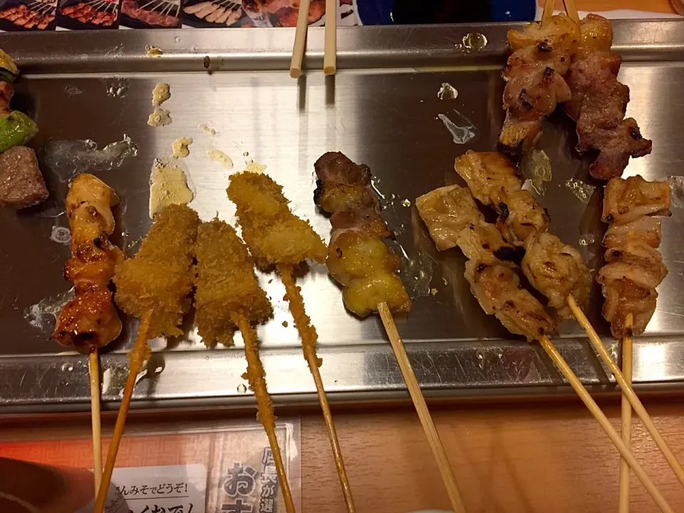 Snapdishの料理写真:秋吉で  焼き鳥♪|yakimaさん