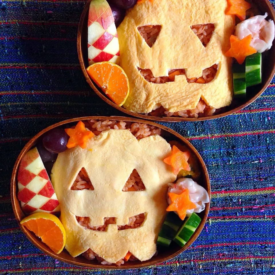 ハロウィン🎃オムライス弁当|小西ユカリさん