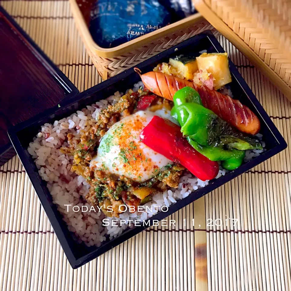 高校生息子弁当〜プラウさんの料理 市販のルーを使ってドライカレー😁|まぁちゃんさん