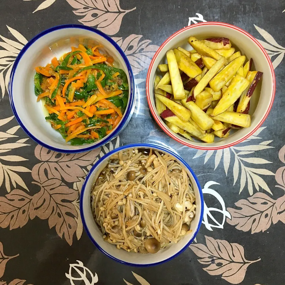 今日のおかず
・無限ピーマン&人参
・色々キノコのなめたけ
・サツマイモのバター焼き|かずみさん