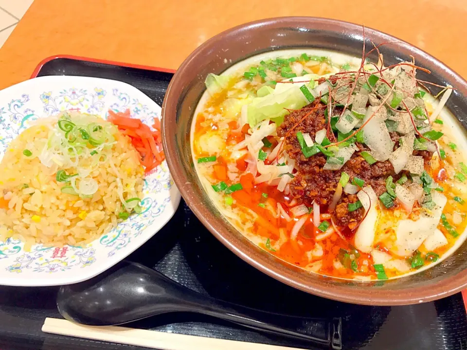 パサール幕張宝醤軒の野菜たっぷりピリ辛担々麺|キムキムさん