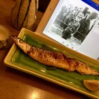 Snapdishの料理写真:今年初秋刀魚は塩焼きで。|Toshinori Kogaさん