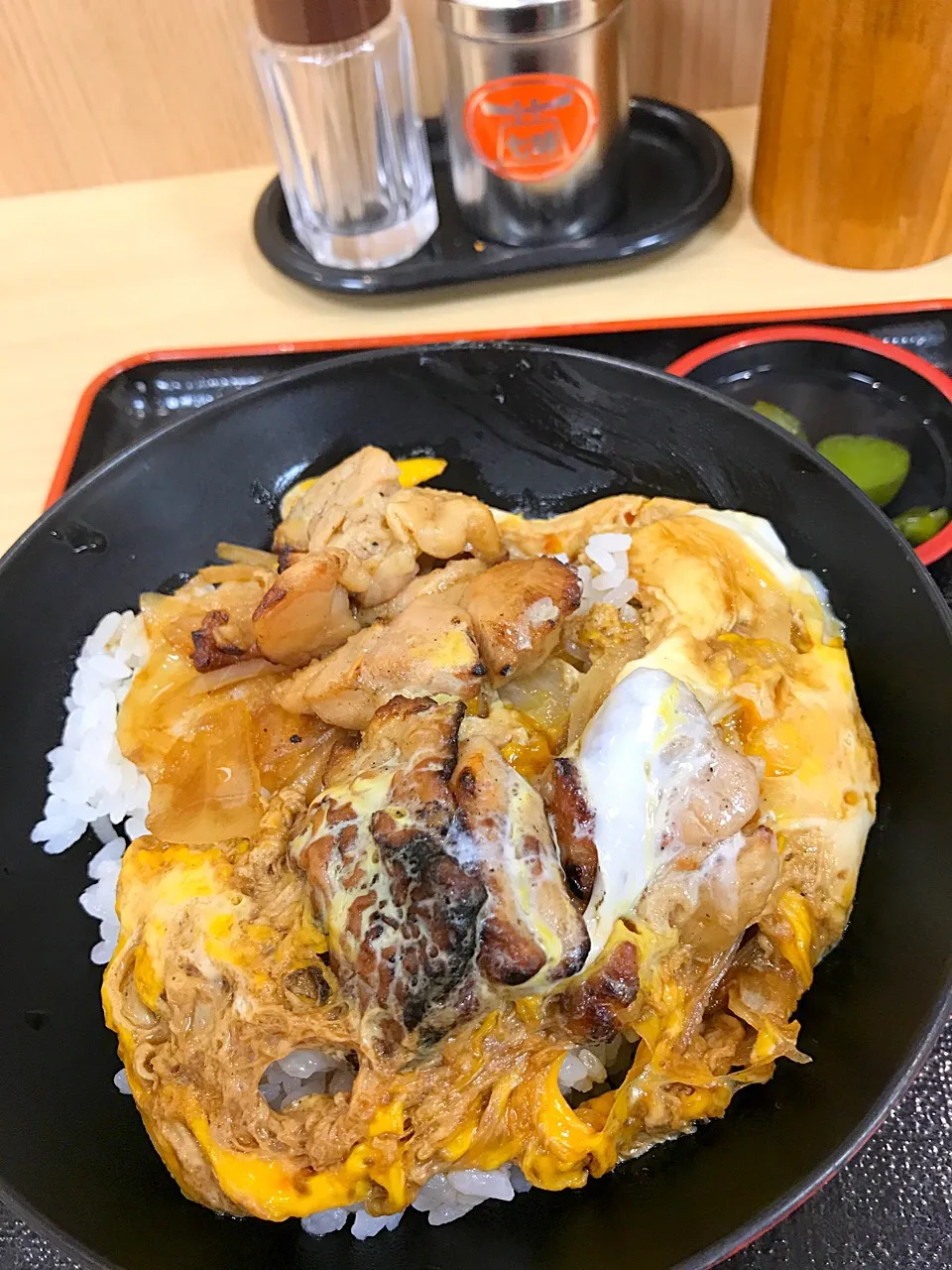 Snapdishの料理写真:炭火焼き鳥親子丼|ともこさん