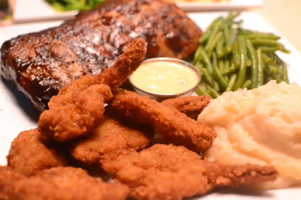 Ribs and Breaded Shrimp|Makigelinaさん