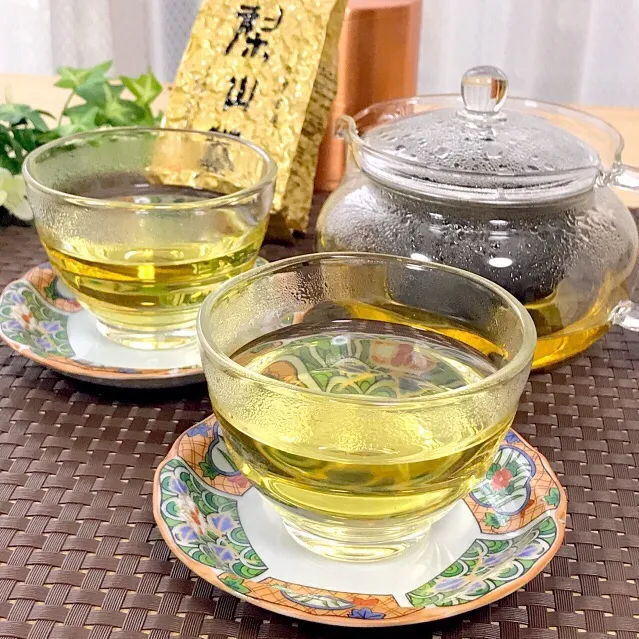 天空の茶畑からの軽焙烏龍茶|アスママさん