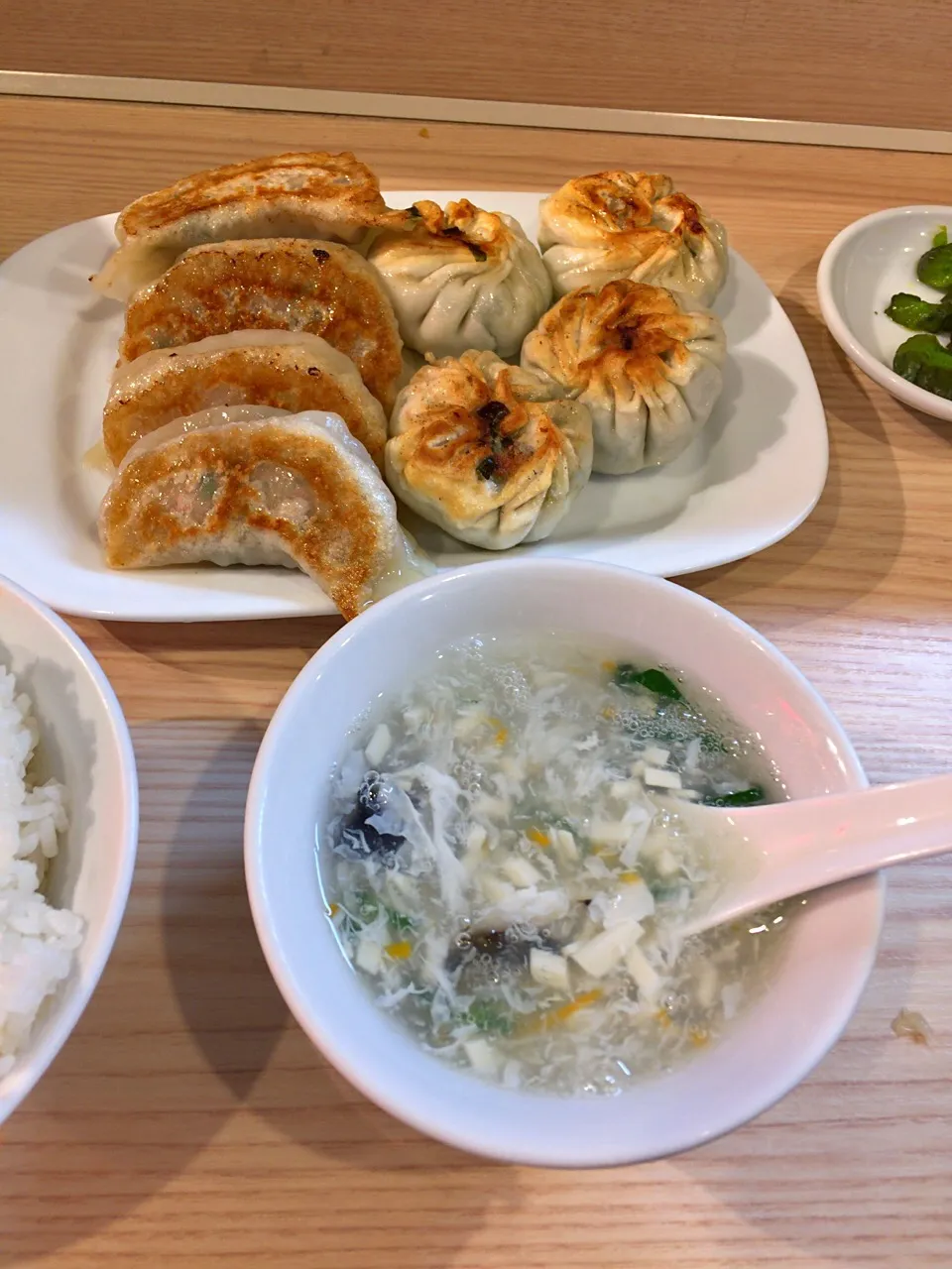 ミックス餃子定食@餃子フジイヤ(人形町)|yoooochanさん