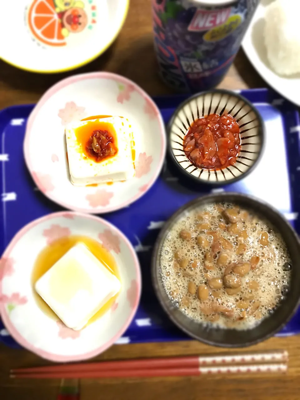 おつまみ四種 塩ごま油冷奴・食べるラー油冷奴・梅納豆・チャンジャ|ちびろ菌さん