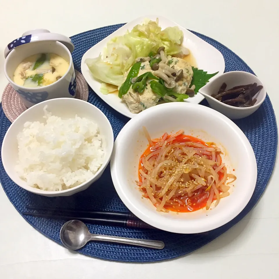 豆腐ハンバーグ
もやしソース入り
茶碗蒸し
昆布の佃煮|とうふさん