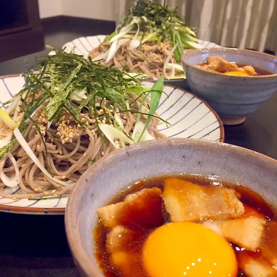 Snapdishの料理写真:#なぜ蕎麦にラー油を入れるのか の真似して作ってみた🤣|ヨッチャンさん