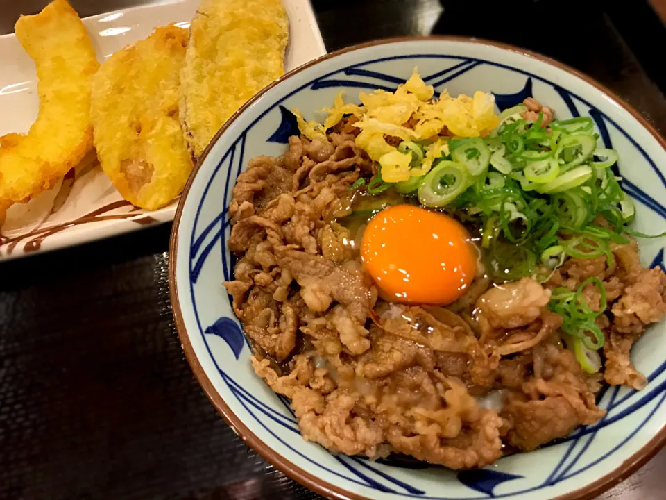 牛すき釜玉＠丸亀製麺|toshi,I🍴さん