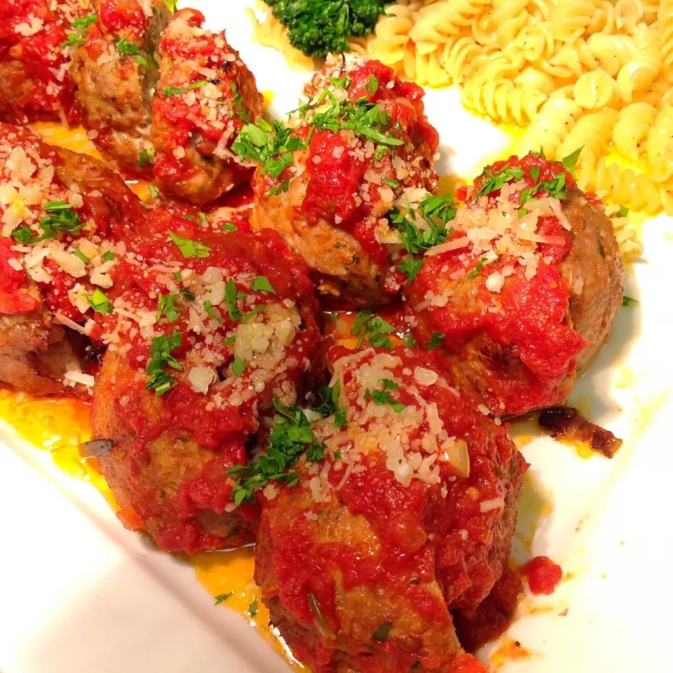 Tuna Meat Balls/ Tomato Sauce, Penne Pasta, Parmesan Cheese ,Chopped Pasely|Chihiro Kさん