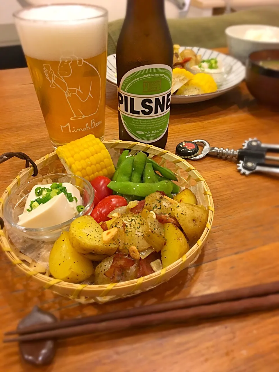 ジャーマンポテトと一徹豆。
そして箕面ビール🍻|なかじー。さん