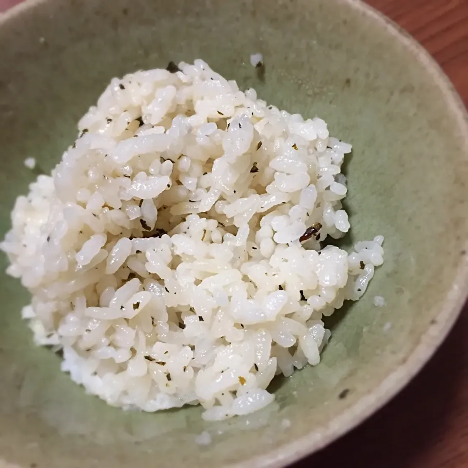 緑茶の出がらしde炊き込みご飯|まるちゃんさん