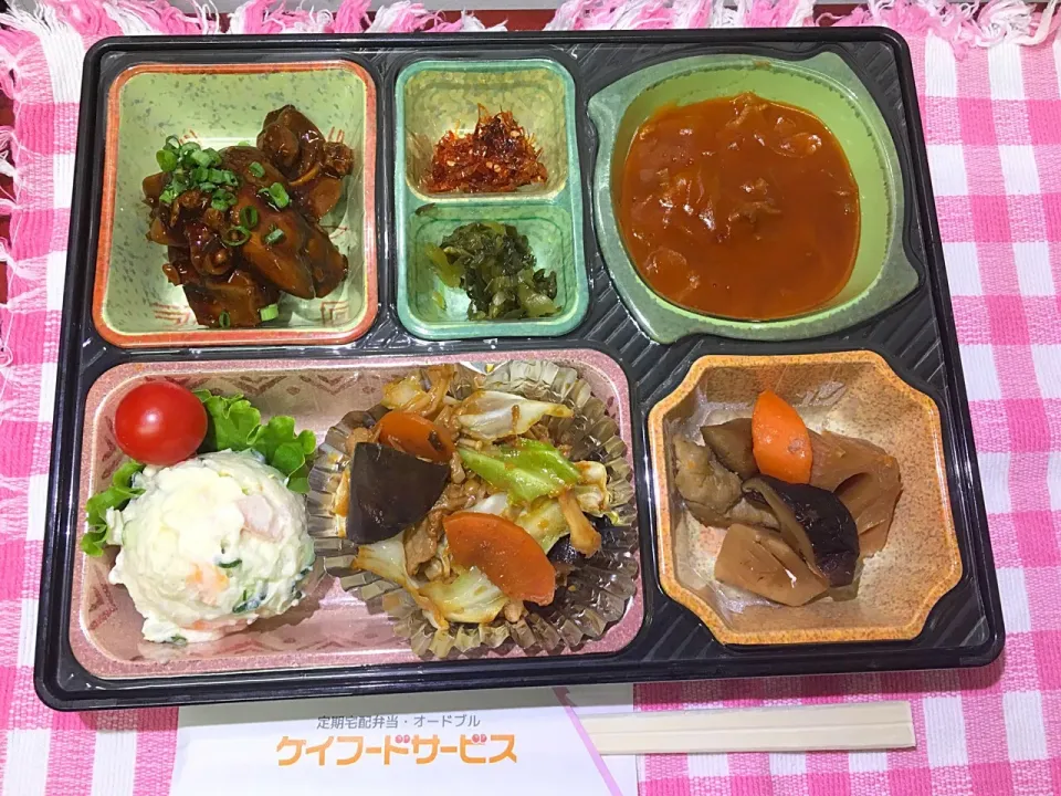 秋野菜と豚バラの味噌炒め 日替わり弁当 豊川市豊橋市一部エリア宅配|Naokazu Kuritaさん