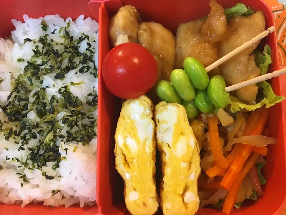 Snapdishの料理写真:♫今日のお弁当♫〜鶏胸肉の照り焼き、切り干し大根の煮物、だし巻き卵、枝豆、トマト〜|Satokoさん