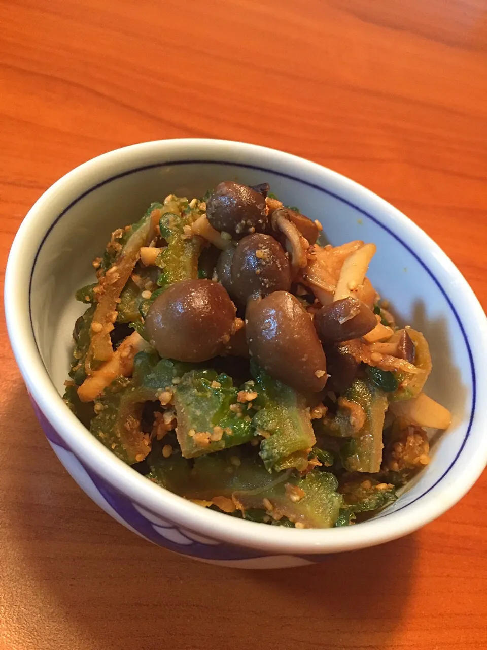 チョッパー＆ホヌさんの料理 ゴーヤの佃煮〜〜😋💕|さちさん