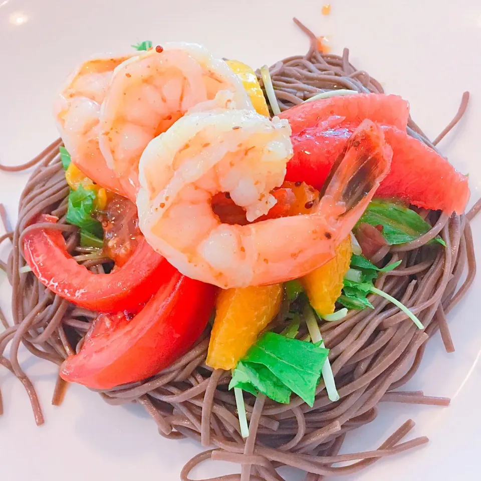 Grapefruit mango prawn soba|キノコ🍄さん