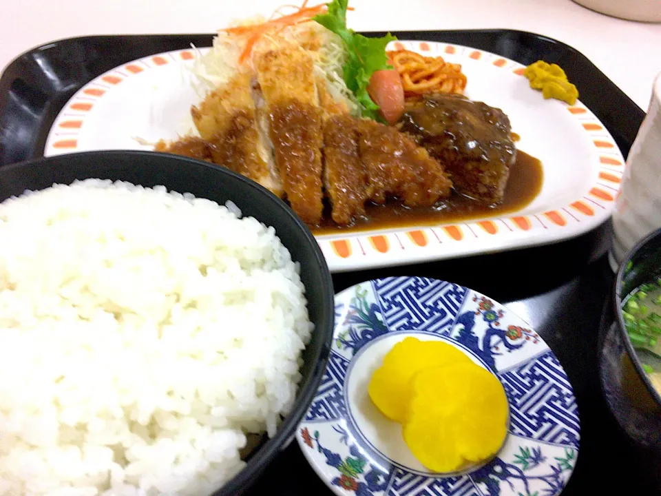 チキンカツとハンバーグ定食|まさま〜ささん