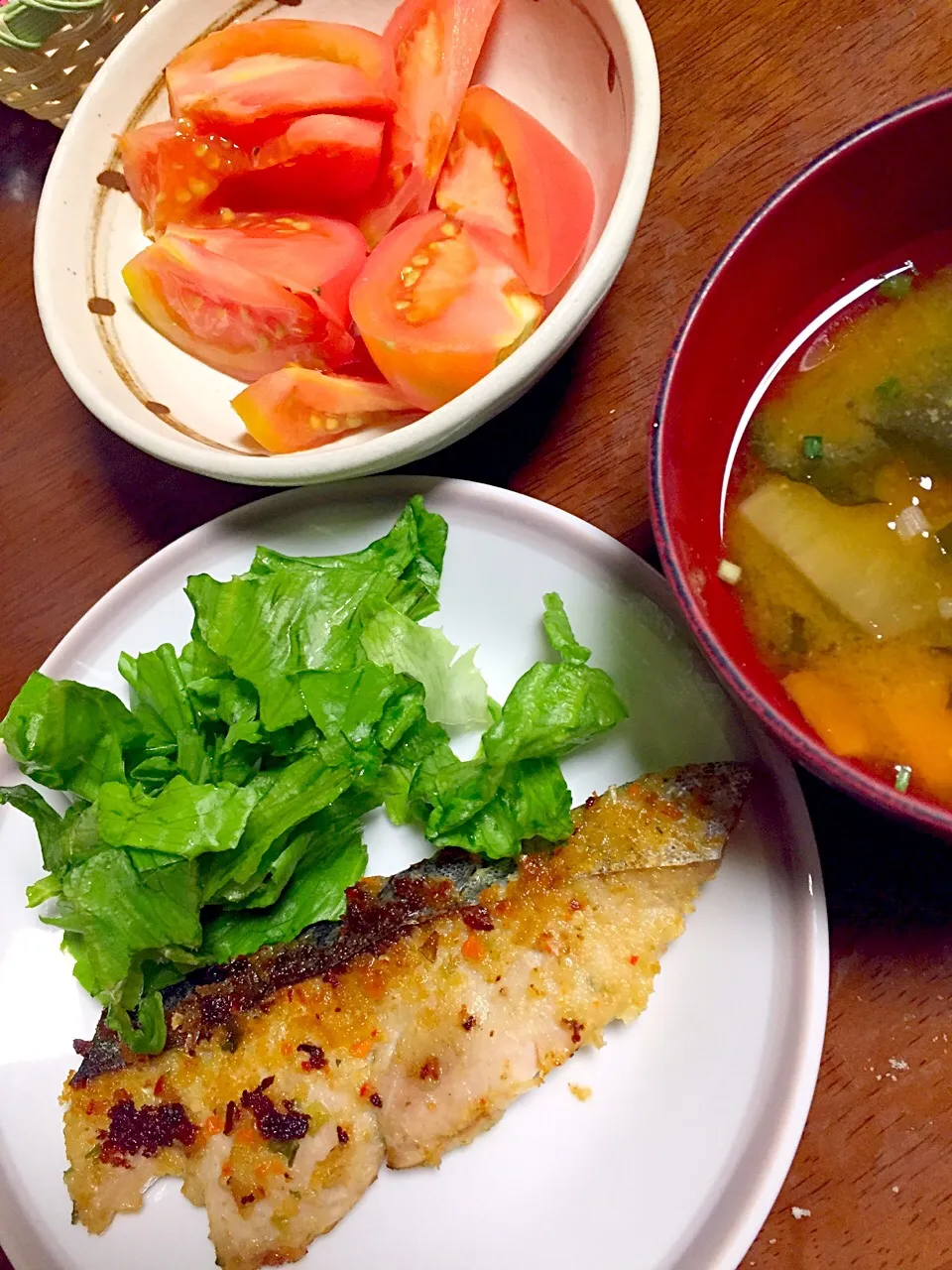 さわらの香味焼き   トマト    味噌汁|掛谷節子さん