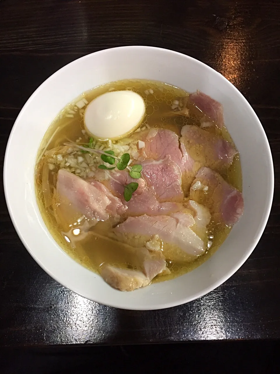 町田汁場 しおらーめん進化中山店で伊吹いりこの塩煮干全部のせ頂きました🍜

旨い😋
#町田汁場しおらーめん進化#ラーメン|NOMU'S キッチン🍳さん