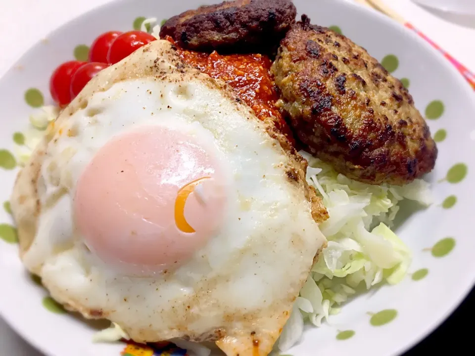 Snapdishの料理写真:なんちゃってロコモコ丼|hirotanさん