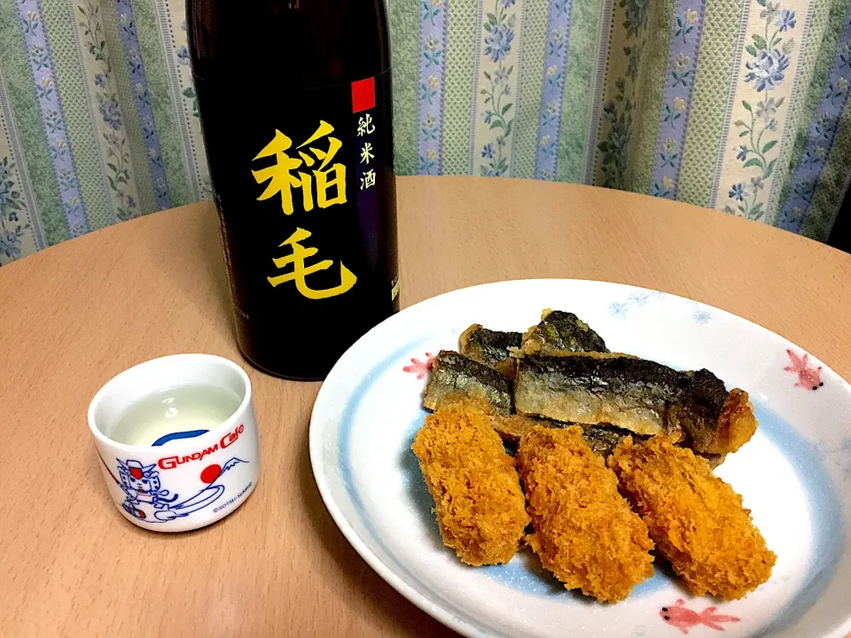 純米酒 稲毛 w/ 牡蠣フライとさんま竜田揚げ|T. Wonderさん