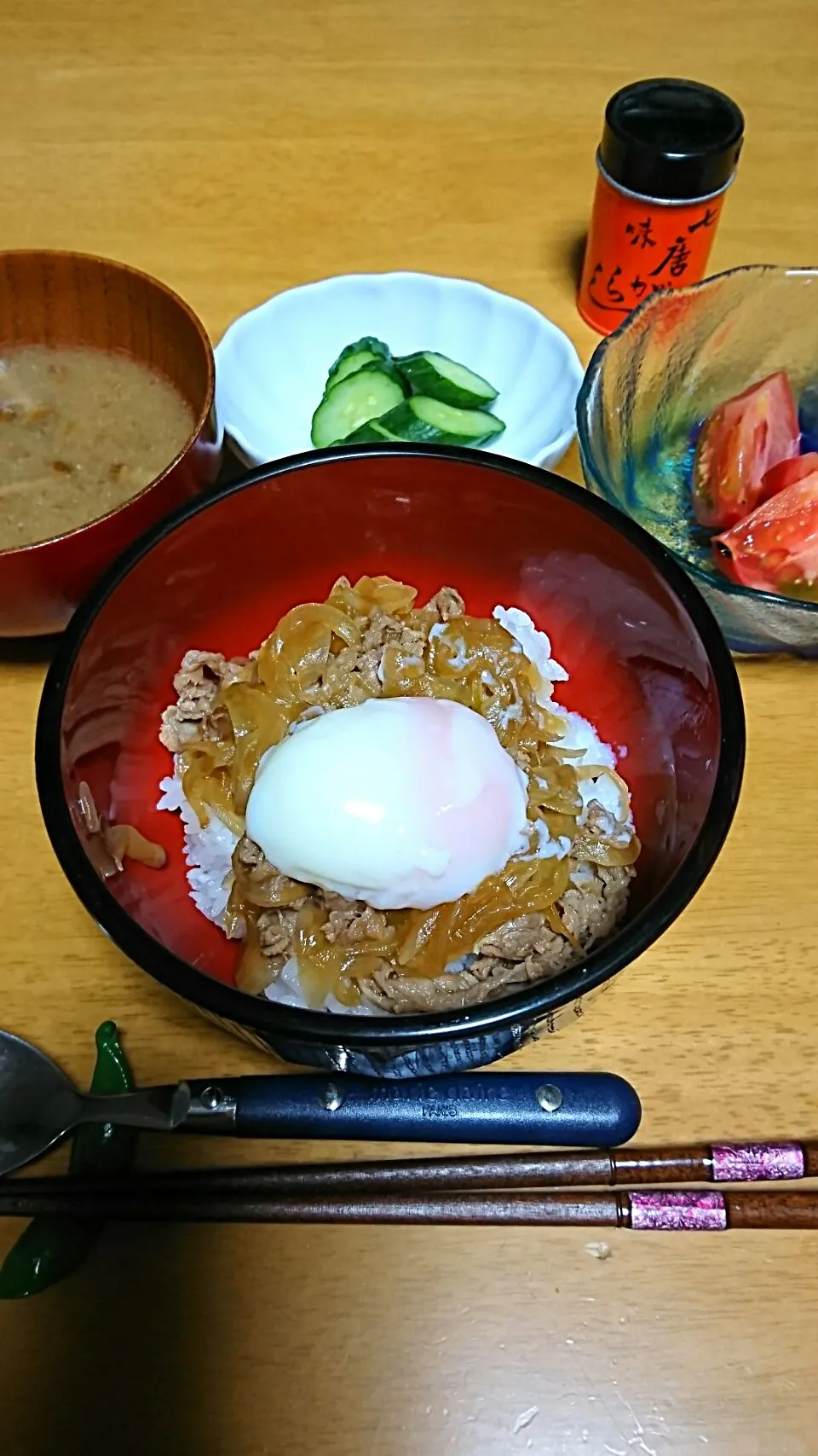 牛丼🎵|しまだ ちえこさん