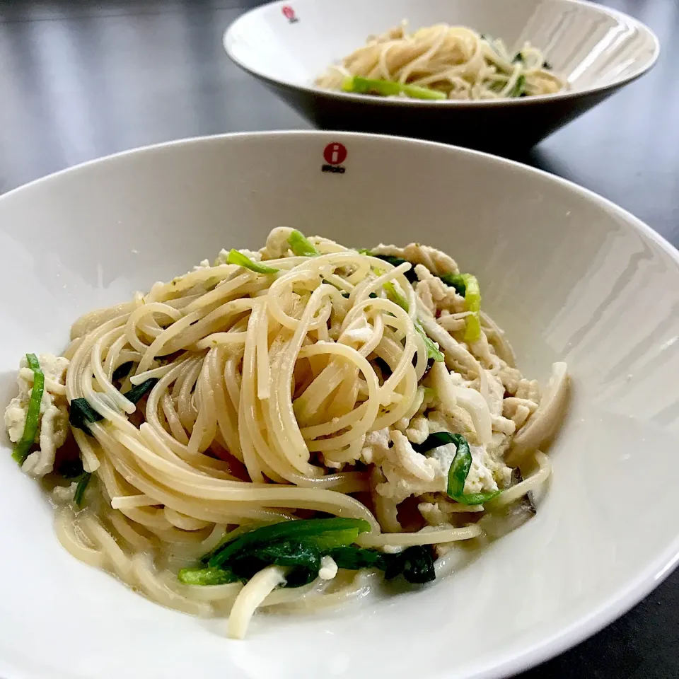 鶏ひき肉とエリンギの柚子胡椒クリームパスタ|koji toyodaさん