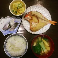 Snapdishの料理写真:外食続きの後の晩ごはん。|hayasukesanさん