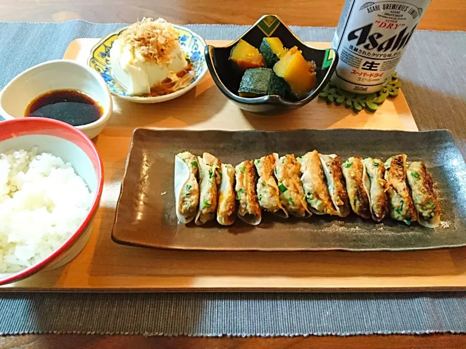 大根餃子、かぼちゃの煮物、マヨポン玉ねぎ冷奴|おむすびさん