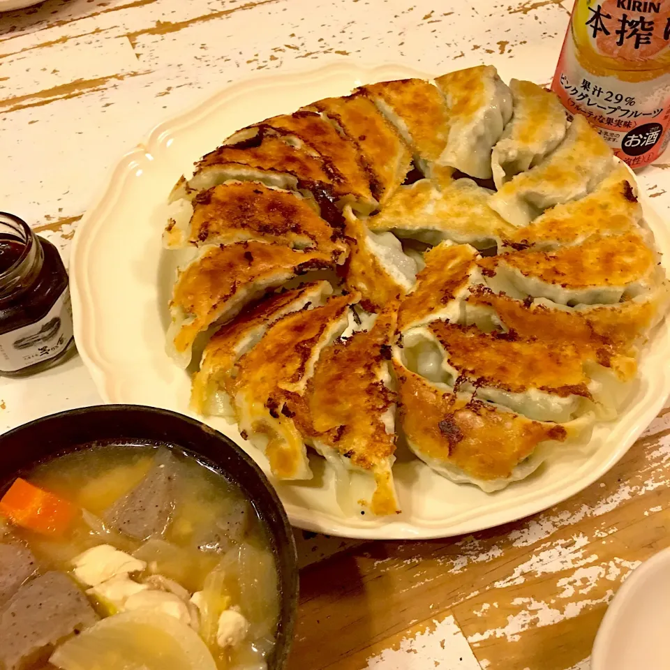 Snapdishの料理写真:#餃子|3匹のこぶたママさん