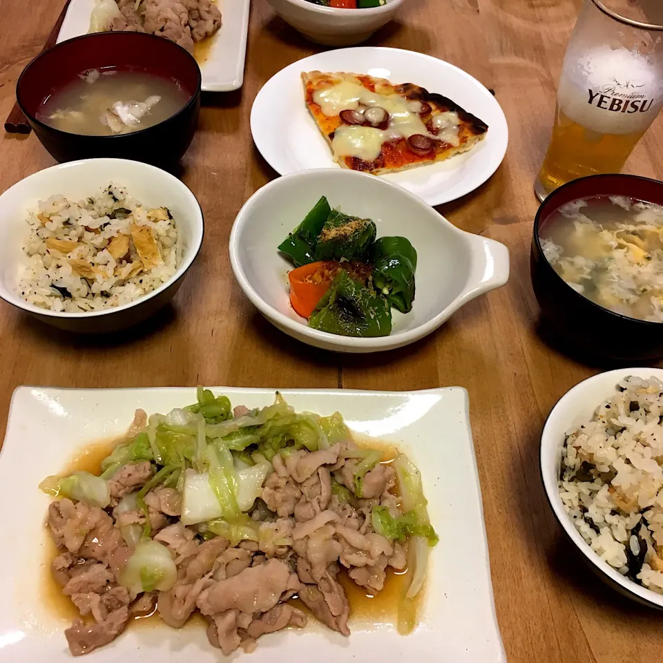 豚肉のオイスター味噌炒め
ししとう
炊き込みご飯
卵のお吸い物|かおちゃんさん