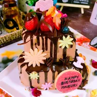 息子の10歳のバースデーケーキ🎂
ハートの2段のチョコケーキ🍰|めぐさん