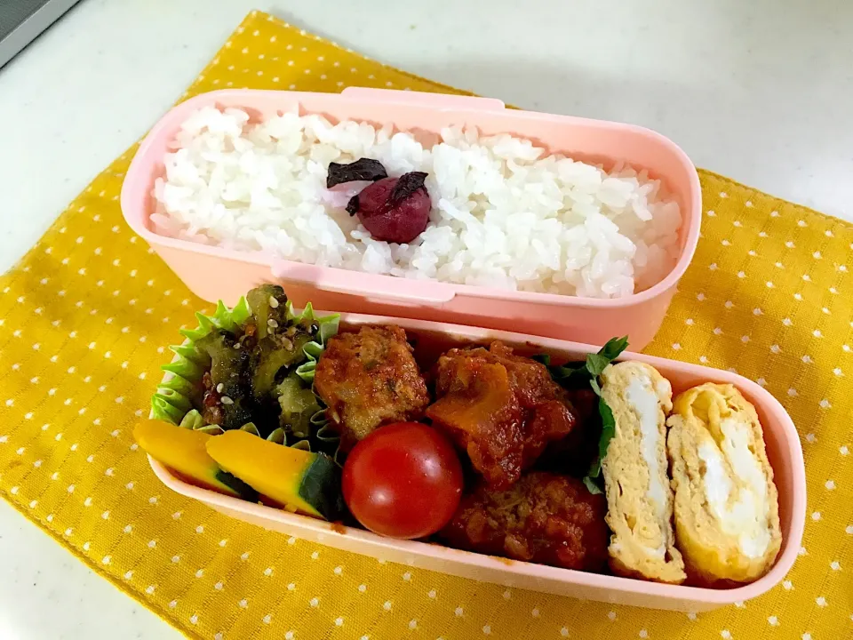 今日のお弁当🍱
肉団子のトマト味🍅|くっきいさん