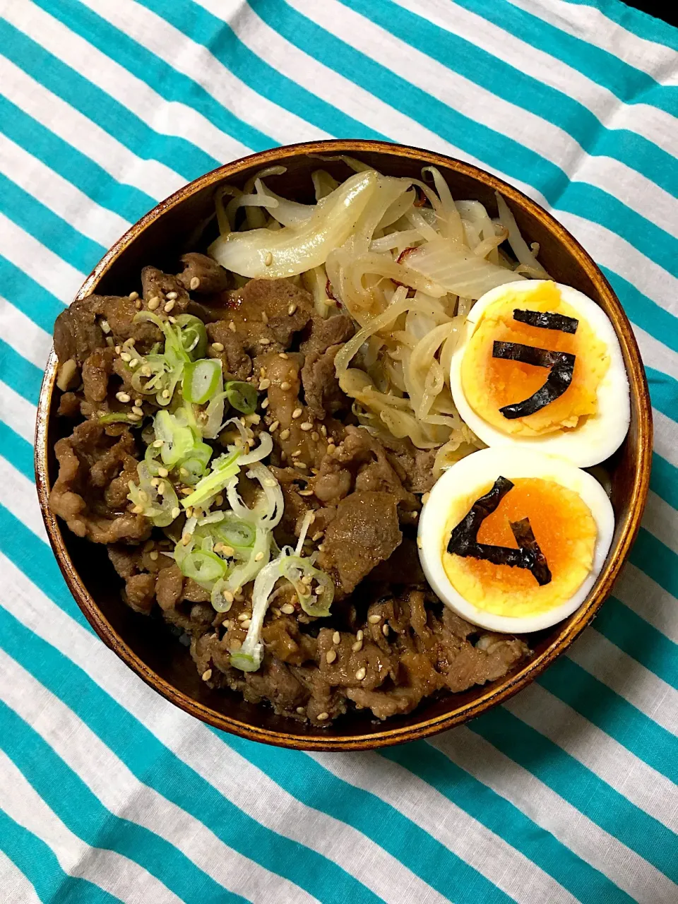 今日はラム丼🐑


まだ木曜日か…
早く明日になぁ〜あれ












日野|にゃおさん