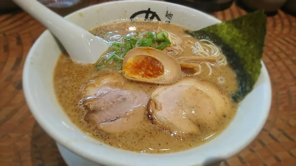 魚介とんこつラーメン|ボンゴさん