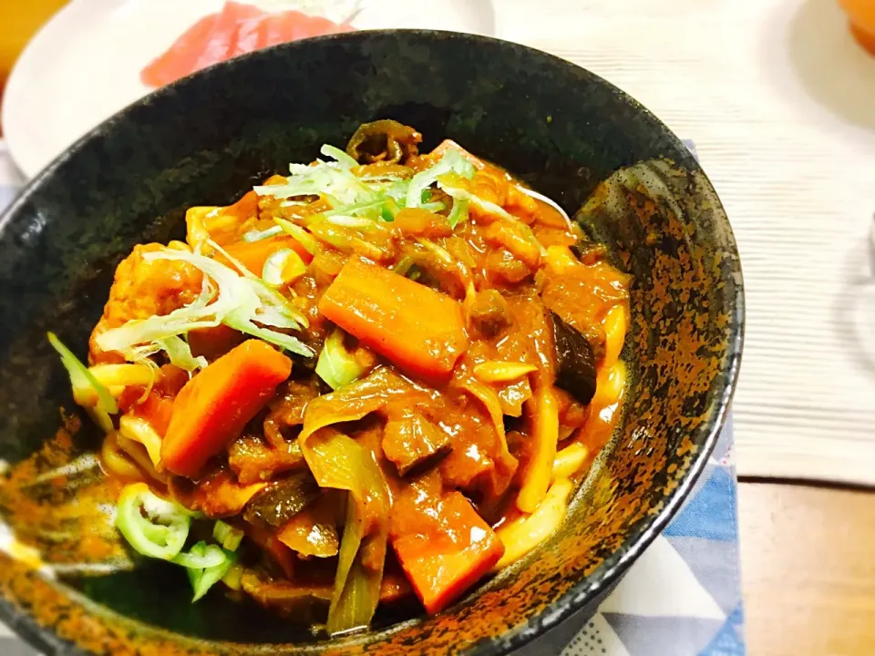 Snapdishの料理写真:♡牛すじカレーうどん・茄子とブラックオリーブ(o^^o)♡|みずほさん