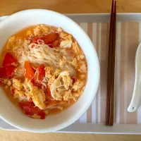 Snapdishの料理写真:Tomato egg noodles~
#Tomato #healthy|Elinaさん