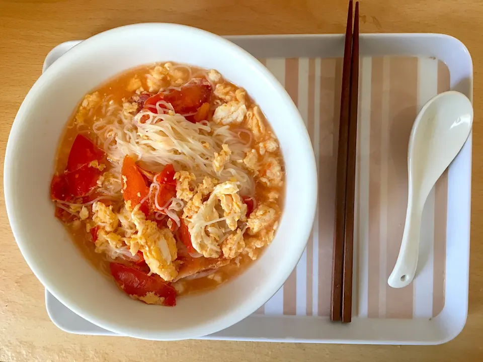 Tomato egg noodles~
#Tomato #healthy|Elinaさん