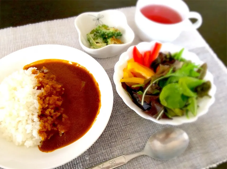 カレーライスランチ♪
#お昼ごはん #lunch #ランチ|翡翠さん