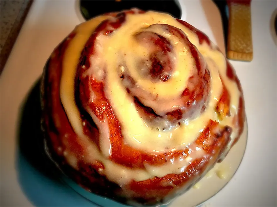 Snapdishの料理写真:Giant Cinnamon Bun|Nancyさん