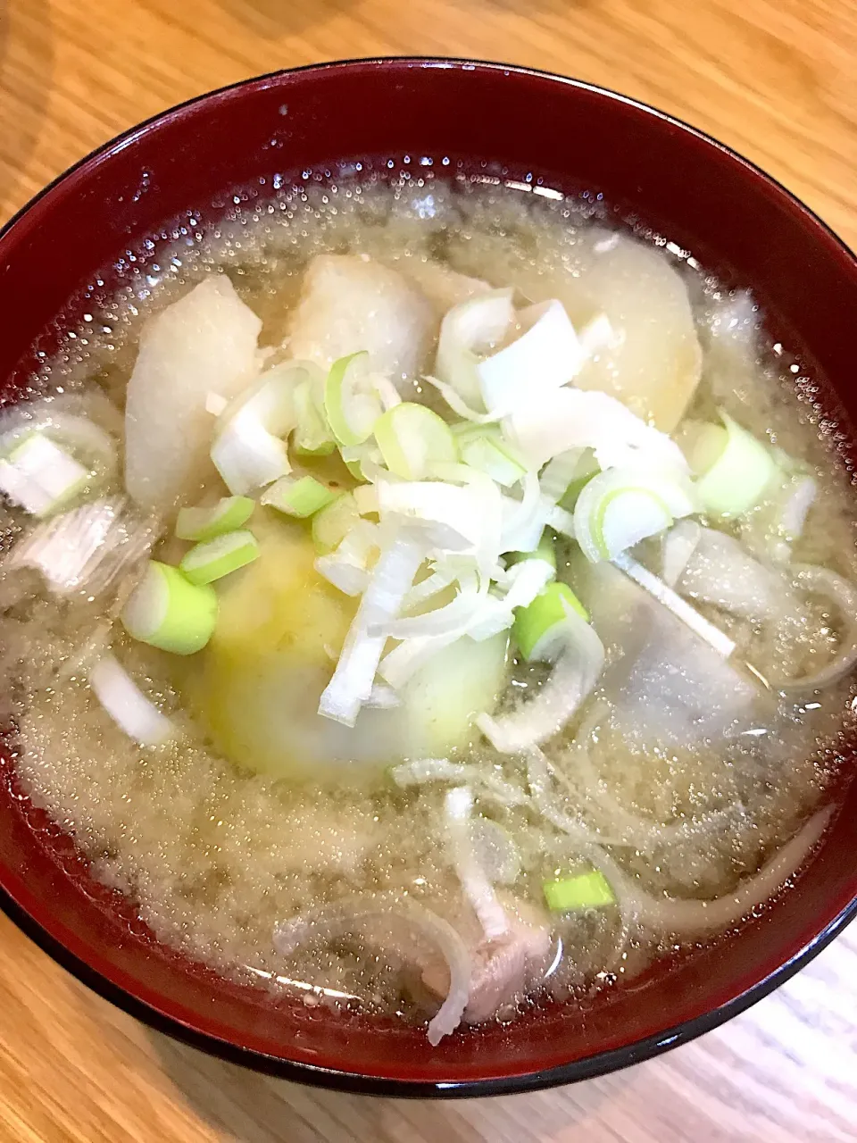 秋田の郷土料理！山内いものこで作った芋の子汁！

#芋の子汁 #里芋 #山内いものこ|茂木 和哉さん