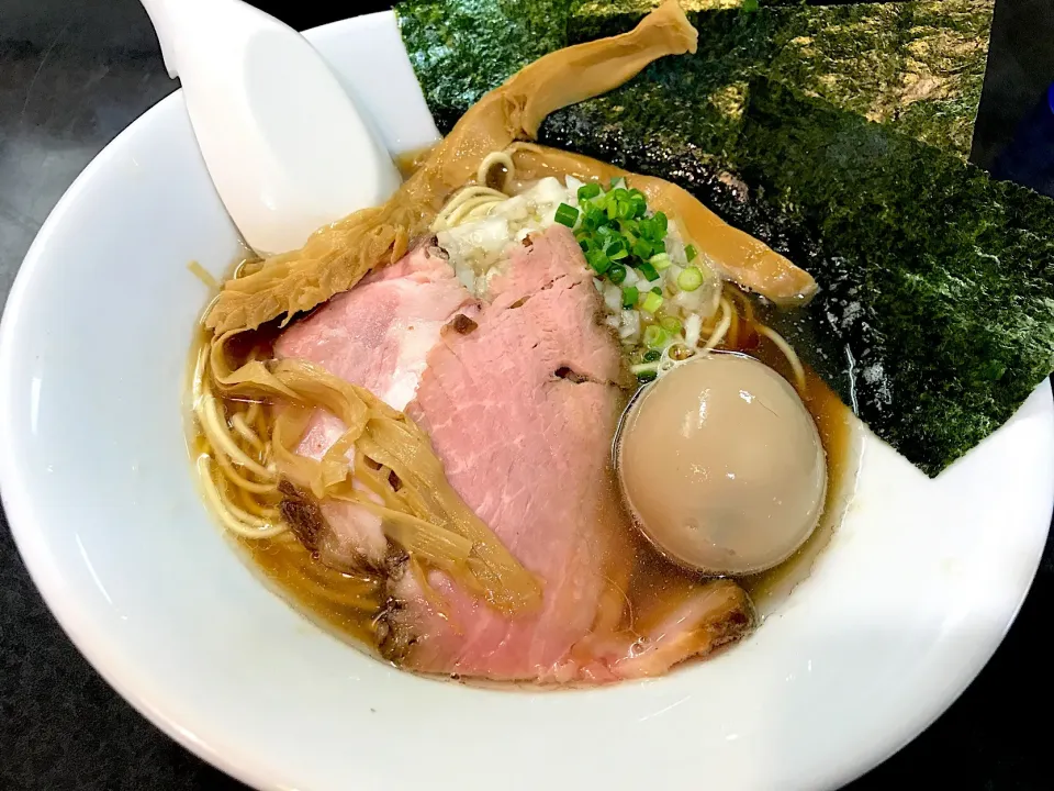 麺処晴の特製ラーメン。煮干しの出汁が前面に出た美味しいラーメンでした。|TonyYamadaさん