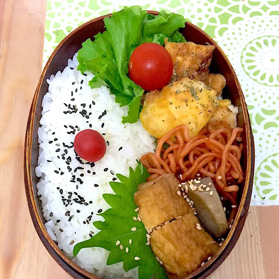 Snapdishの料理写真:夫お弁当
#チキンピカタ
#里芋の煮っころがし|かねしろ食堂さん