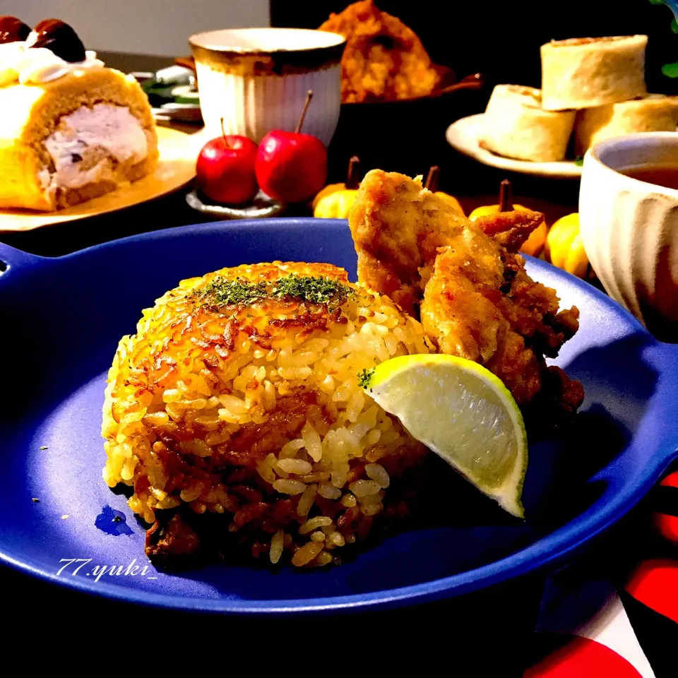 Snapdishの料理写真:炊飯器でエビピラフ🍤|mamaさん