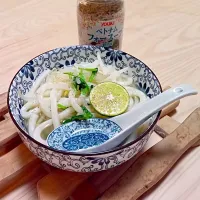 Snapdishの料理写真:フォースープをうどんでチャレンジ♪|oliveさん