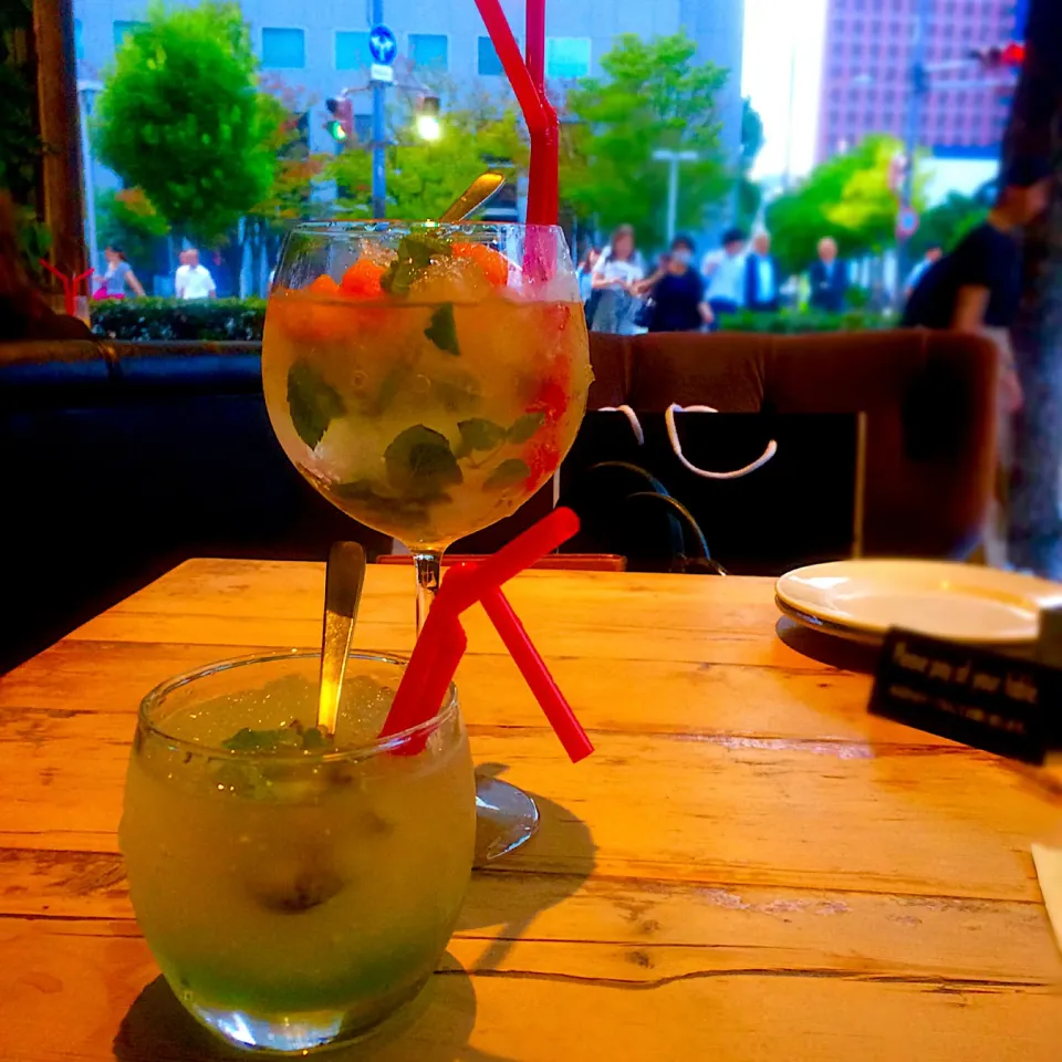 Snapdishの料理写真:テラスでカクテル🍃Cocktail, Mojito🌿@factory cafe|angiee♡さん