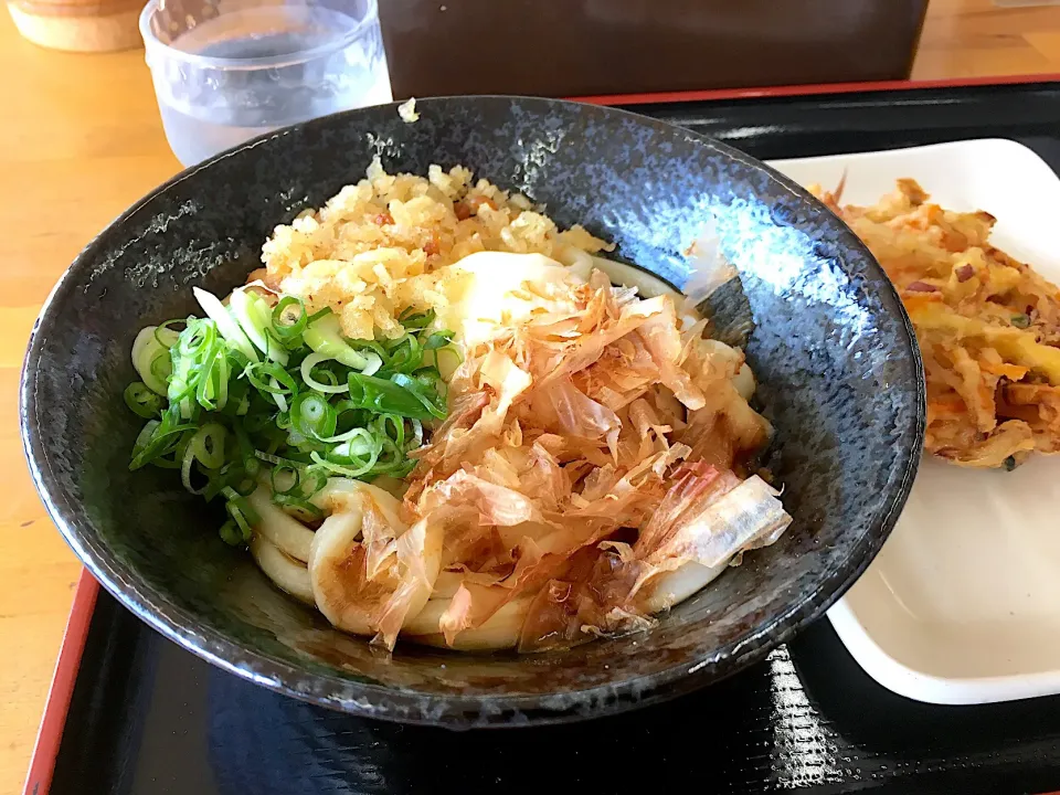 温玉ぶっかけうどん|コージ💫さん