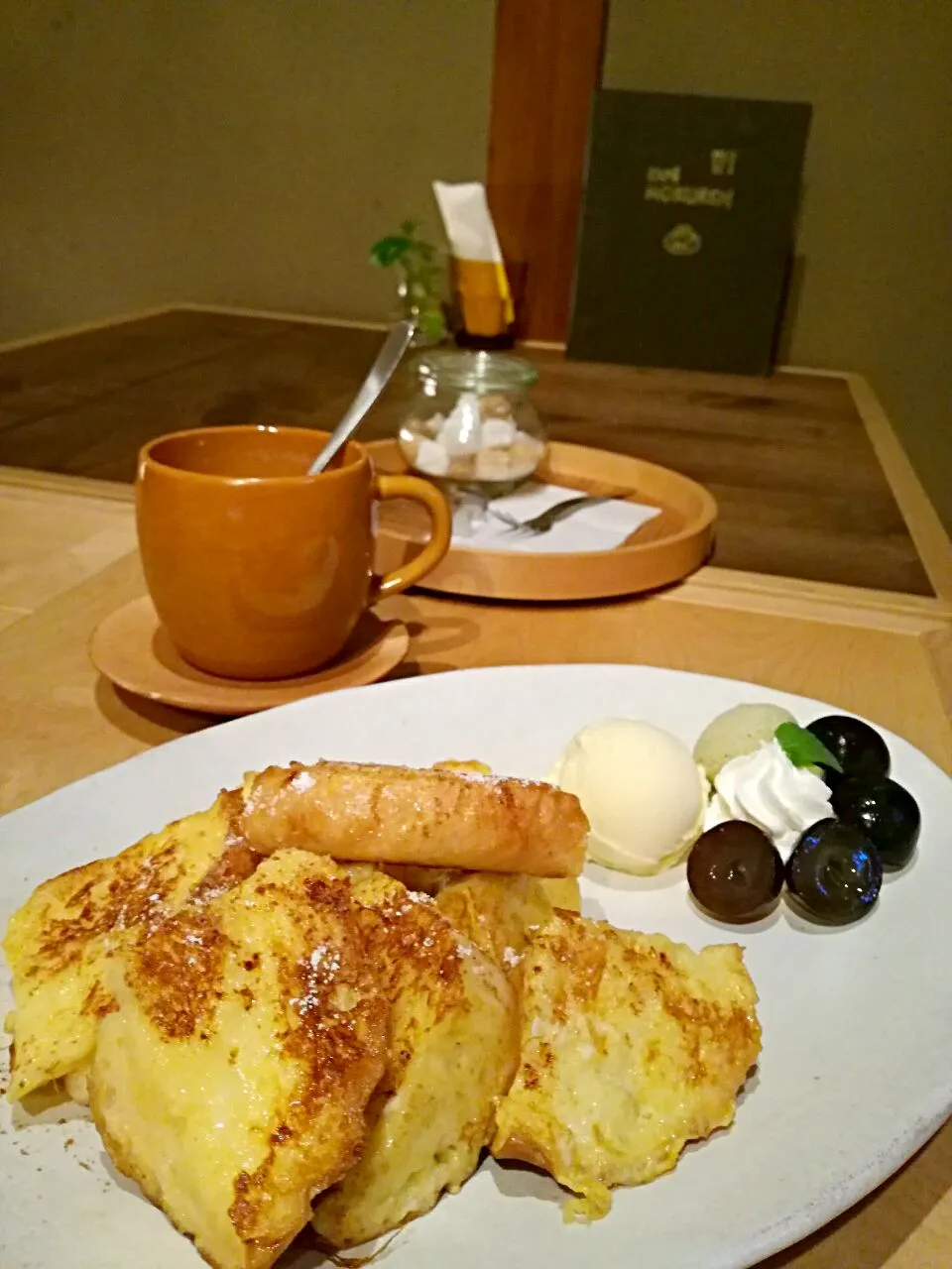 京都伏見 カフェMOKURENさん
ベーグルのフレンチトースト🐣🍞🐮|korinoさん