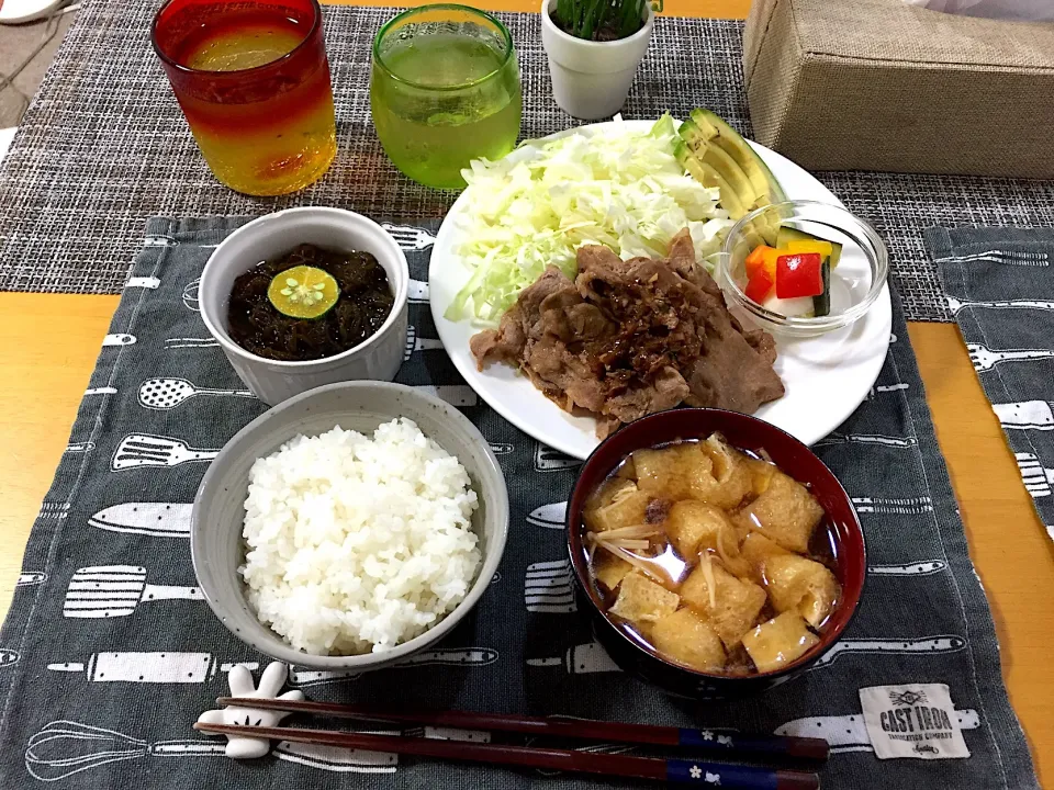 🌸豚肉のスタミナ炒め
🌸キャベツとアボカドのサラダ
🌸ぴくろす
🌸シークァーサーもずく
🌸えのきと油揚げの味噌汁|優花さん